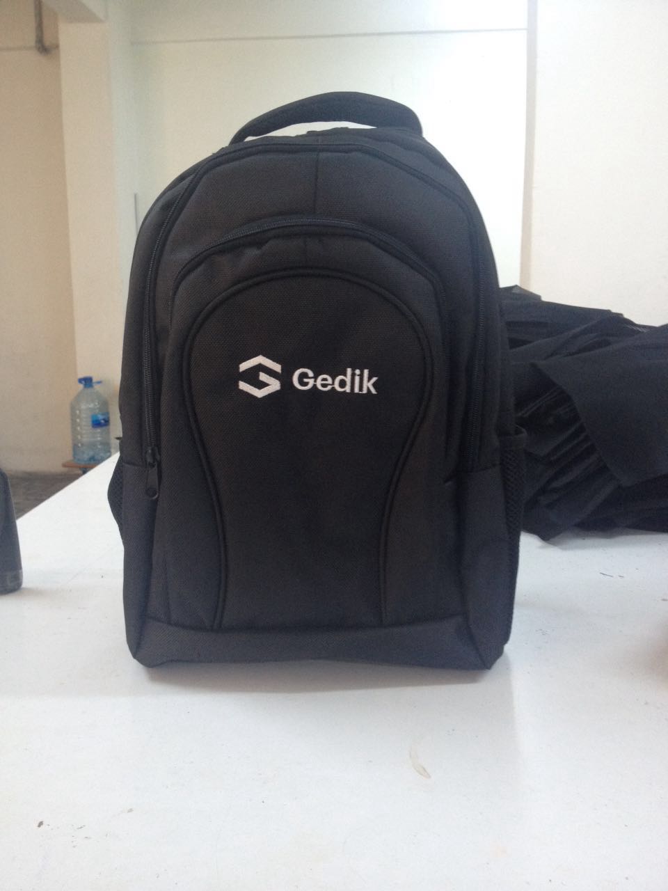 Nakışlı Sırt Çantası